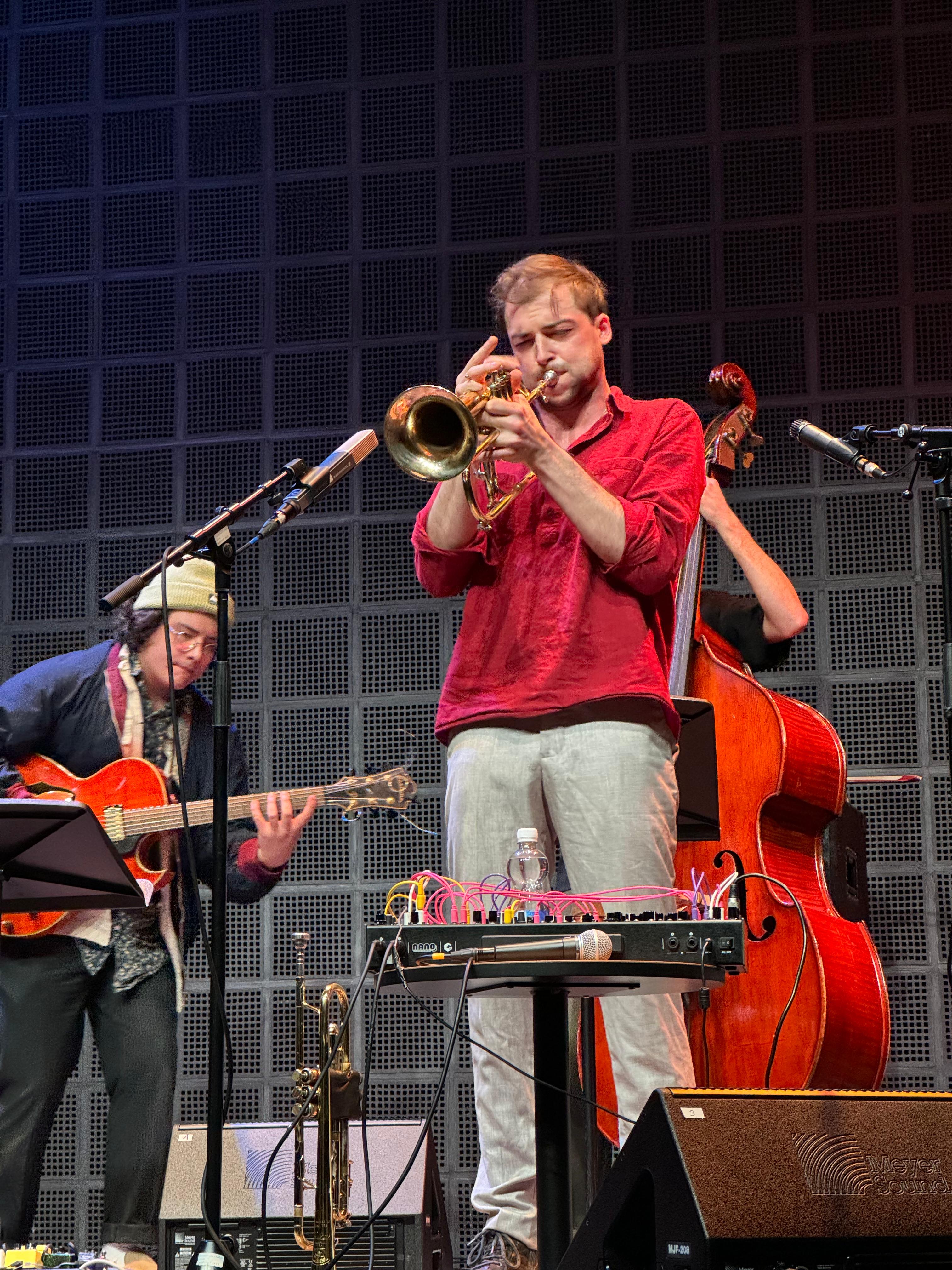 Stage performance HSLU